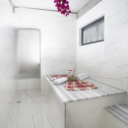 Ebru 2 Is 2 Bed 4 Guests Luxury